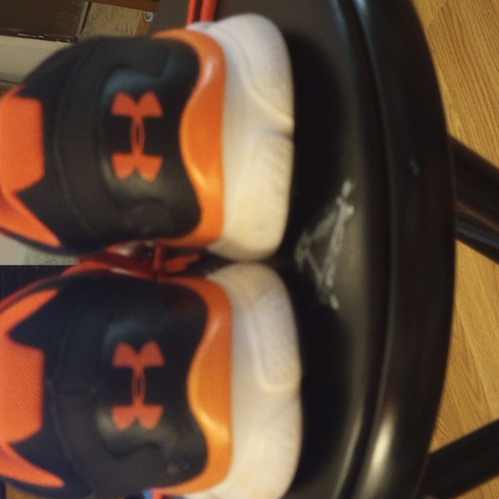 Shoes - Picture 3 of 5